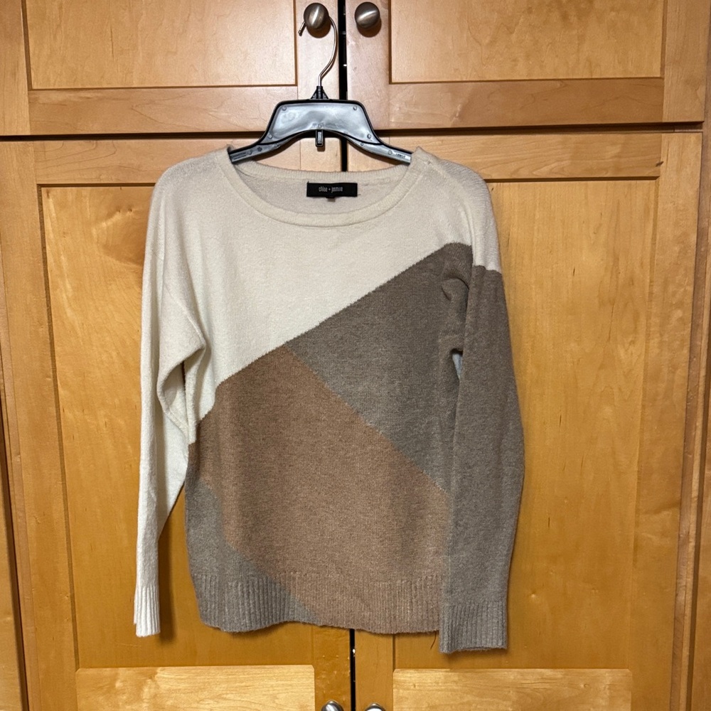 Chloe &Jasmine Tri-Tone Sweater - Cream, Brown, Gray